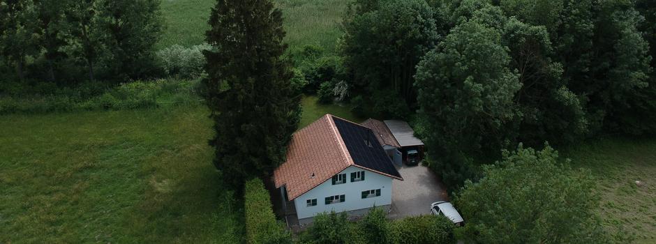 10.725 kWc intégrés - Mai 2018 - Vallamand. 